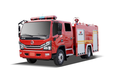 东风大多利卡外露水罐消防车 